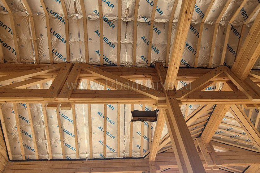 Выполнили монтаж кровли дома из клееного бруса «Первомайское». 